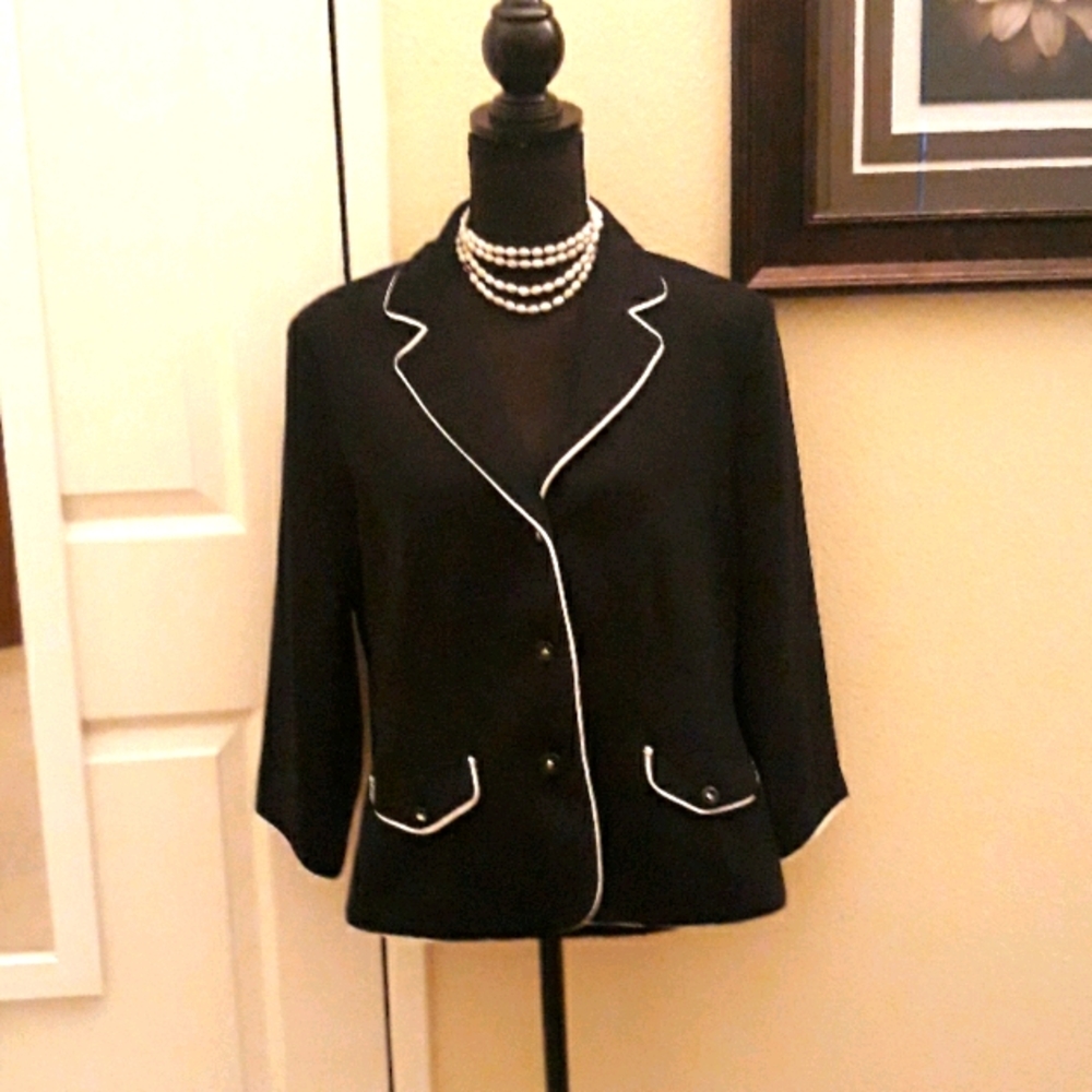Danny & Nicole Black Jacket White Trim Gem